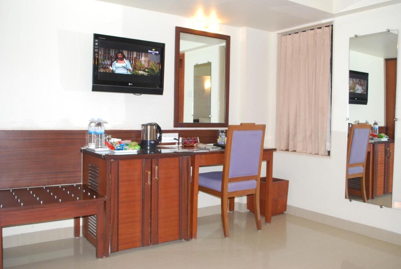 Abigail Regency Hotel 4*