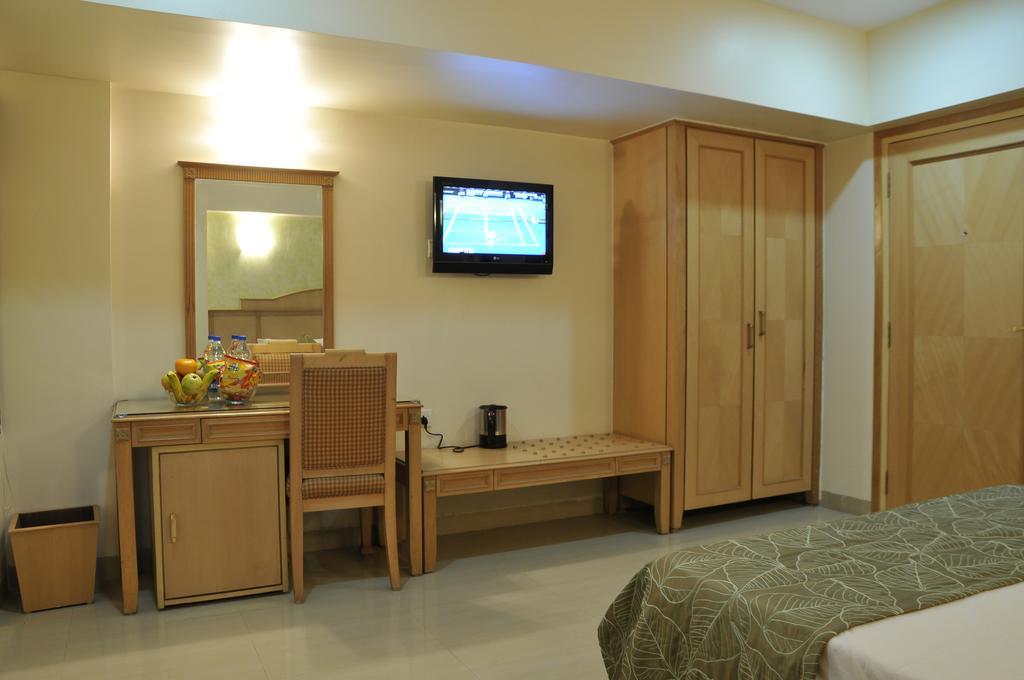 Abigail Regency Hotel Shirdi