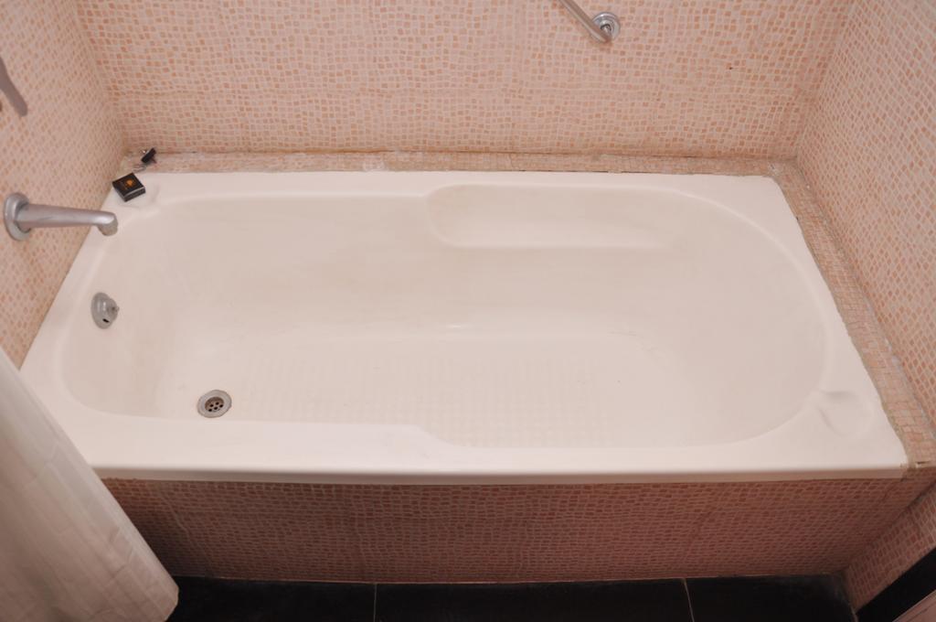 Hotel Abigail Regency Shirdi